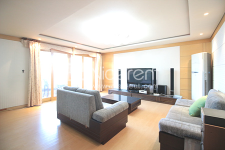apartment photo