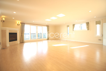 apartment photo