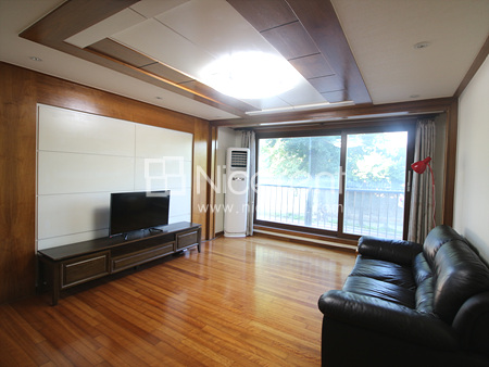 apartment photo