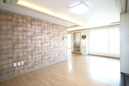 apartment photo