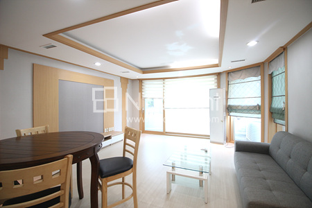 apartment photo