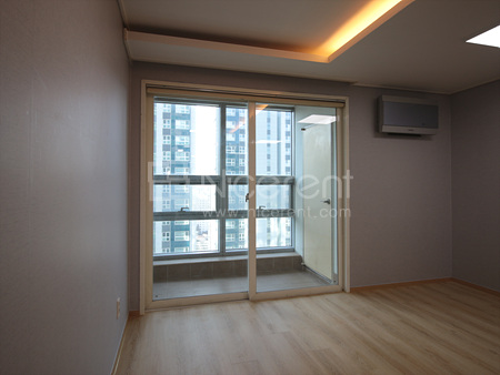 apartment photo