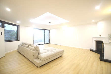 apartment photo