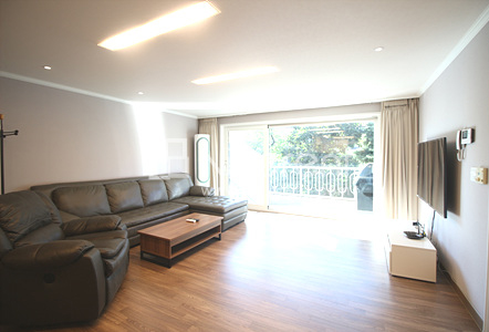 apartment photo