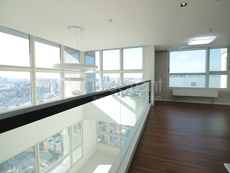 apartment photo