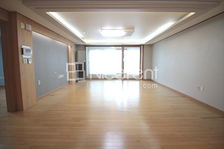 apartment photo