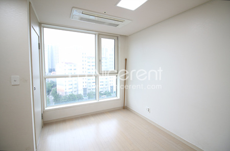 apartment photo