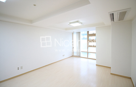 apartment photo