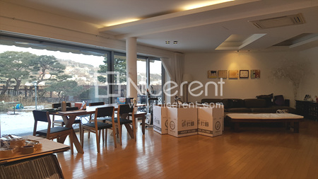 apartment photo