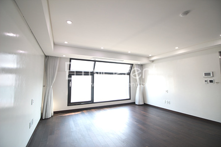 apartment photo