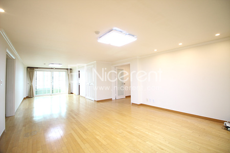 apartment photo