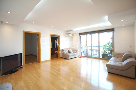 apartment photo