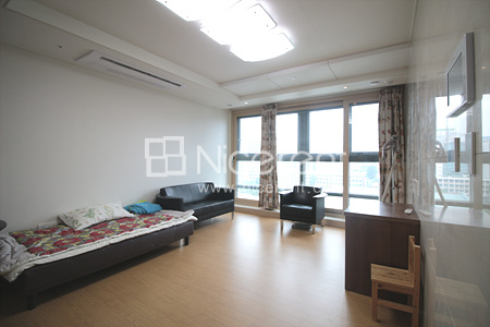apartment photo