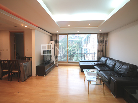 apartment photo