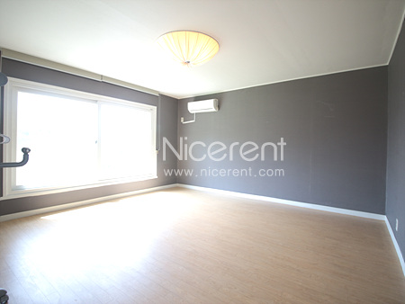 apartment photo