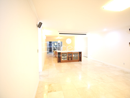 apartment photo