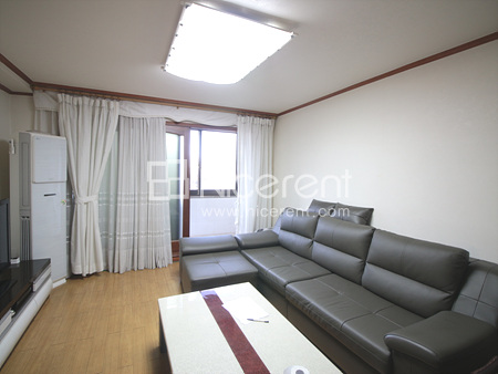 apartment photo