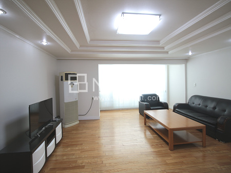 apartment photo
