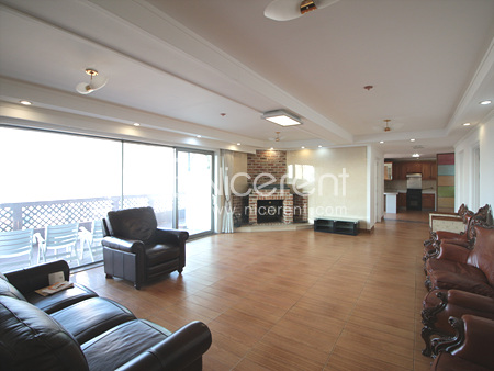 apartment photo