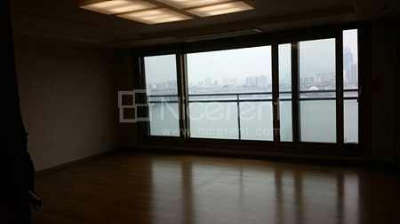 apartment photo